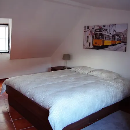 Apartamento Sloped Ceiling *